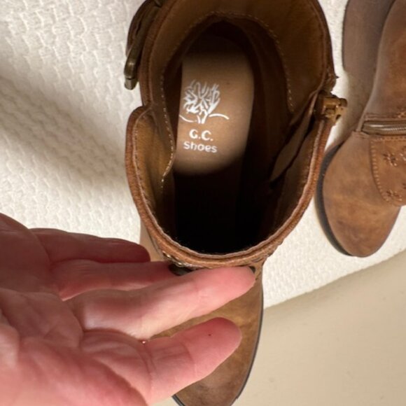 GC Shoes Western Studded Ankle Booties Cognac Brown Block Heel Boho Cowgirl Zip - Picture 3 of 6